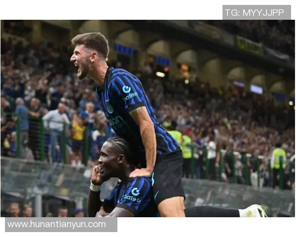 国米与瓦伦西亚赛后冲突引发斗殴事件球迷与球员激烈对抗现场混乱不堪