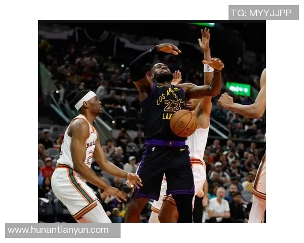 2018年12月8日马刺与湖人激战回顾:经典对决与精彩瞬间分析